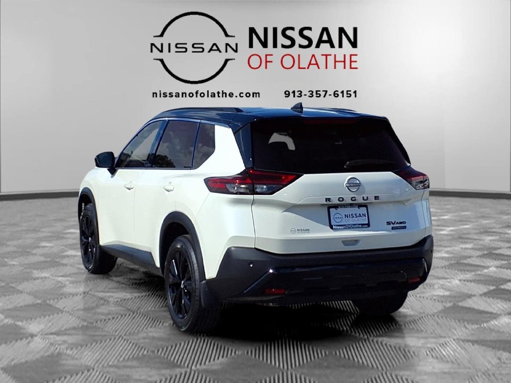 Used 2023 Nissan Rogue SV w/ SV Premium B Package AWD/4WD image 5