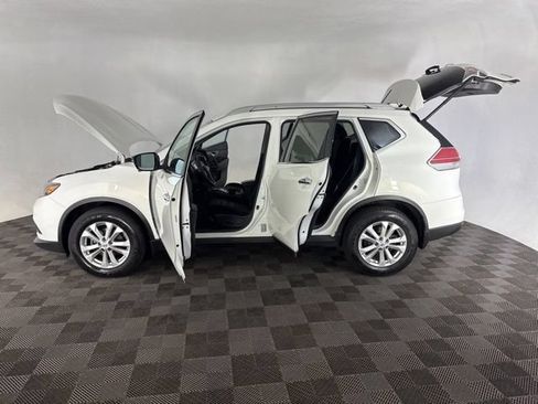 Used 2014 Nissan Rogue SV w/ SV Premium Package AWD/4WD image 9