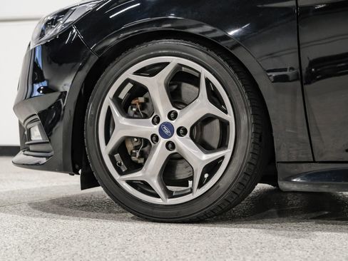 Used 2016 Ford Focus ST w/ Equipment Group 402A image 66