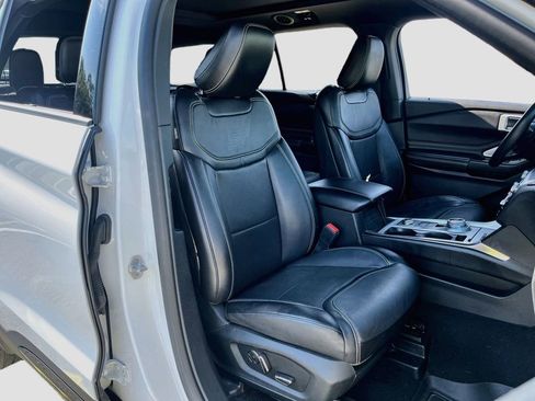 Used 2020 Ford Explorer ST w/ ST Street Pack AWD/4WD image 30