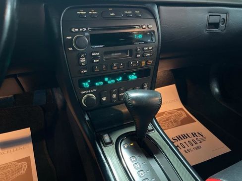 Used 2002 Cadillac Eldorado Collector's Edition image 28