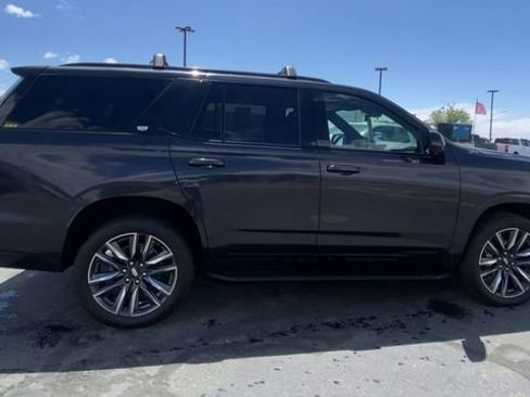 Used 2023 Cadillac Escalade Sport AWD/4WD image 9