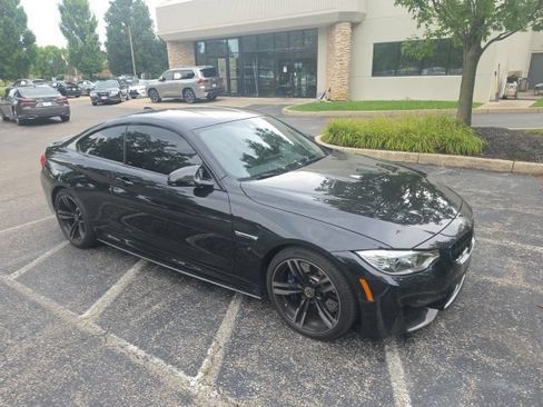 Used 2017 BMW M4 Coupe RWD image 10