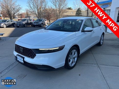 Used 2023 Honda Accord LX image 3