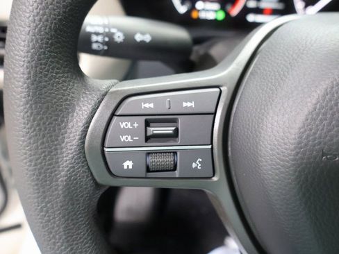 New 2026 Honda HR-V LX image 34