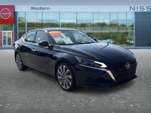 Certified 2024 Nissan Altima 2.5 SL FWD image 3