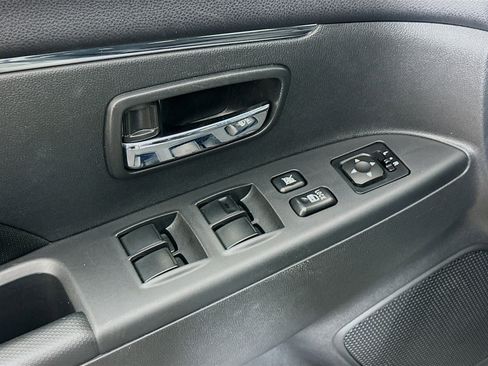 Used 2025 Mitsubishi Outlander Sport LE image 15