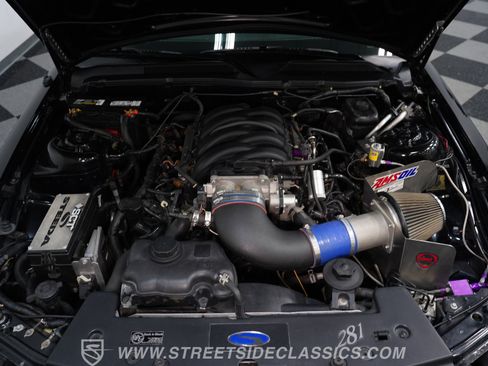 Used 2006 Ford Mustang GT RWD image 3
