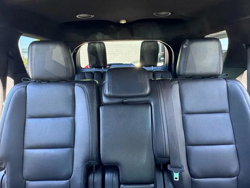 Used 2014 Ford Explorer Limited image 21