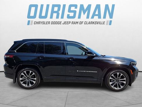 Certified 2025 Jeep Grand Cherokee Overland w/ Trailer Tow Package AWD/4WD image 7