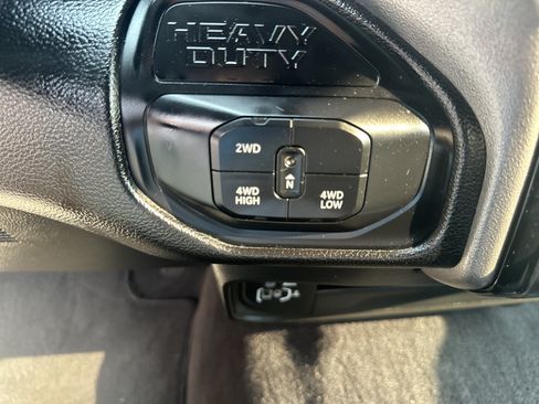 Used 2026 RAM 2500 Big Horn AWD/4WD image 15