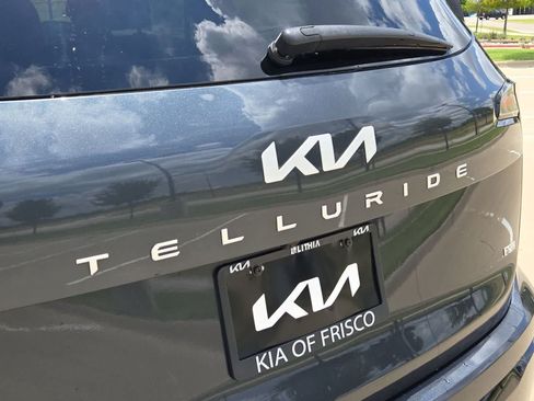 Certified 2024 Kia Telluride EX X-Line AWD/4WD image 11