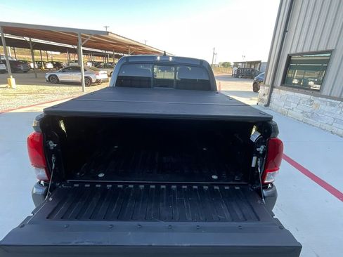 Used 2023 Toyota Tacoma SR image 34