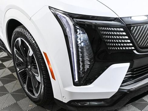 New 2025 Cadillac Escalade IQ Sport 2 image 30