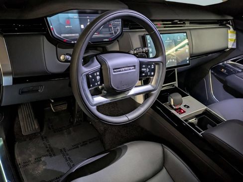 New 2026 Land Rover Range Rover SE AWD/4WD image 16