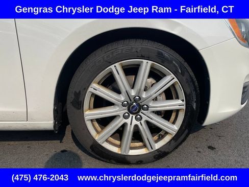 Used 2017 Volvo S60 T5 Inscription AWD/4WD image 9