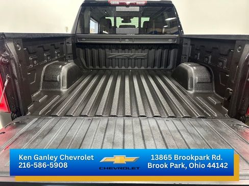 Used 2023 Chevrolet Silverado 1500 ZR2 image 20