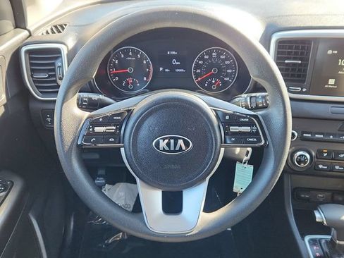 Used 2022 Kia Sportage LX FWD image 33