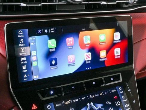 New 2025 Maserati Grecale Folgore image 16