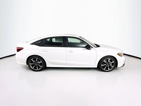 New 2025 Honda Civic Sport Touring image 2