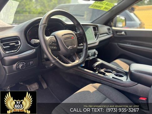 Used 2025 Dodge Durango GT RWD image 19