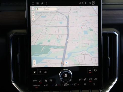 New 2026 GMC Acadia Denali Ultimate AWD/4WD image 18