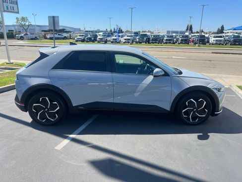 Used 2024 Hyundai Ioniq 5 SEL RWD image 18