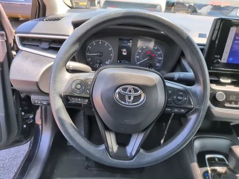 Used 2024 Toyota Corolla LE FWD image 16