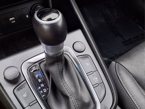 Used 2022 Hyundai Kona Limited w/ Cargo Package image 21