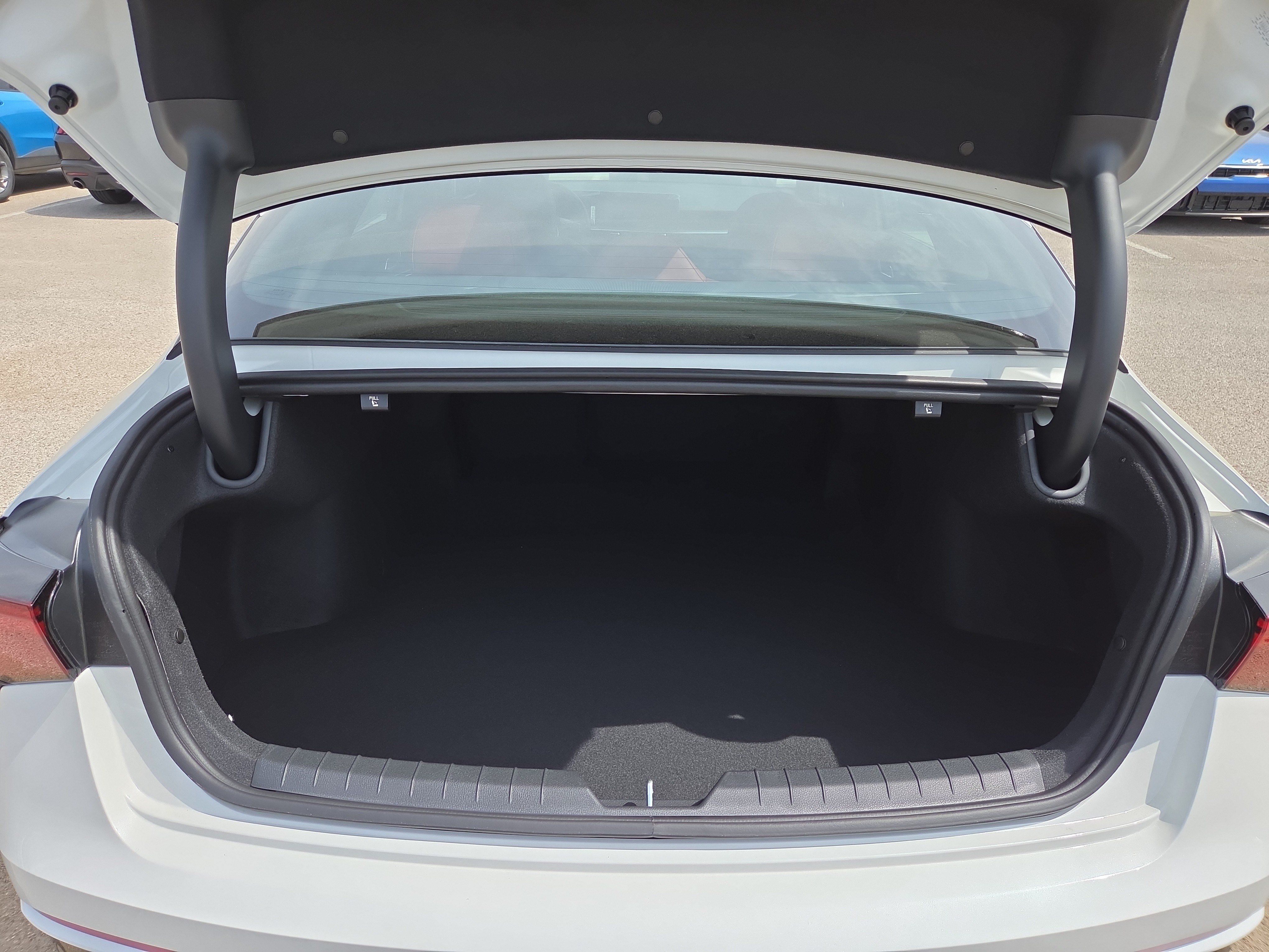 New 2026 Kia K5 GT-Line w/ GT-Line Premium Package FWD image 8