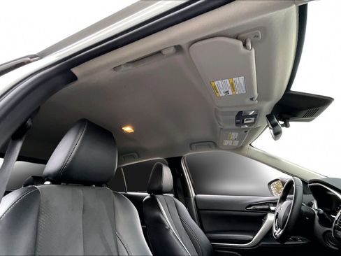 Used 2024 Mitsubishi Eclipse Cross SE image 25