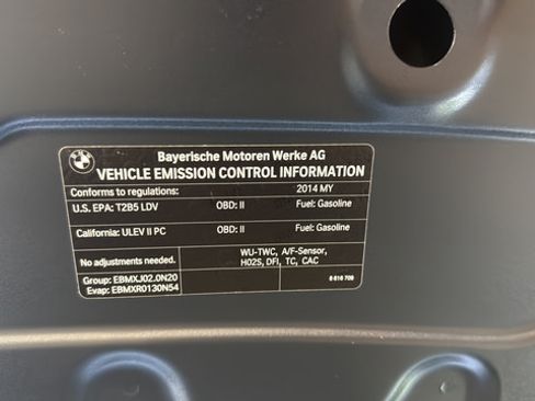 Used 2014 BMW 320i Sedan RWD image 29
