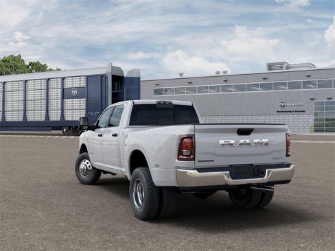 New 2026 RAM 3500 Big Horn image 3