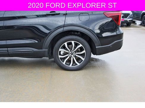 Used 2020 Ford Explorer ST w/ Premium Technology Package AWD/4WD image 33