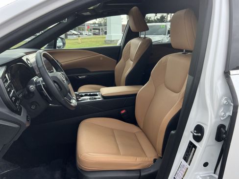 Used 2024 Lexus RX 350 Premium w/ Convenience Package AWD/4WD image 13