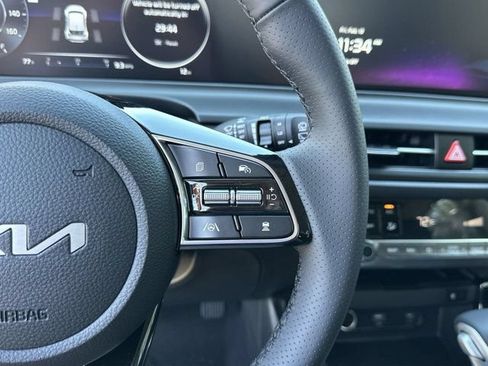 New 2026 Kia Seltos SX AWD/4WD image 17