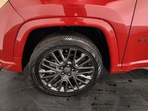 Used 2022 Jeep Compass Limited image 41