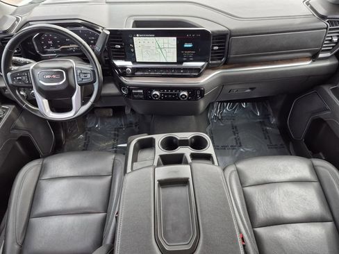 Used 2025 GMC Sierra 1500 SLT AWD/4WD image 14