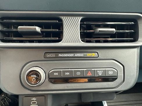 Used 2025 Ford Maverick XL w/ 4K Tow Package AWD/4WD image 33