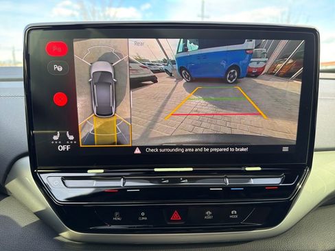 Certified 2023 Volkswagen ID.4 Pro S Plus image 22