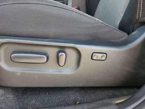 Used 2023 Toyota Tacoma SR image 11