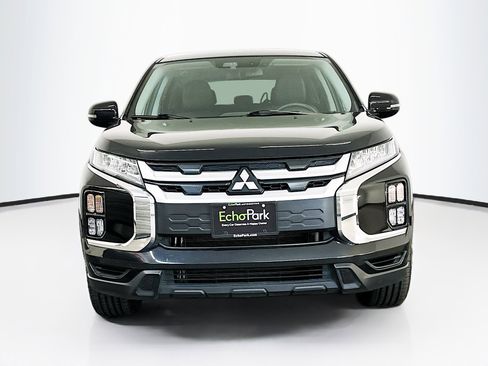 Used 2024 Mitsubishi Outlander Sport SE image 2