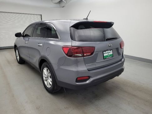 Used 2020 Kia Sorento LX FWD image 5