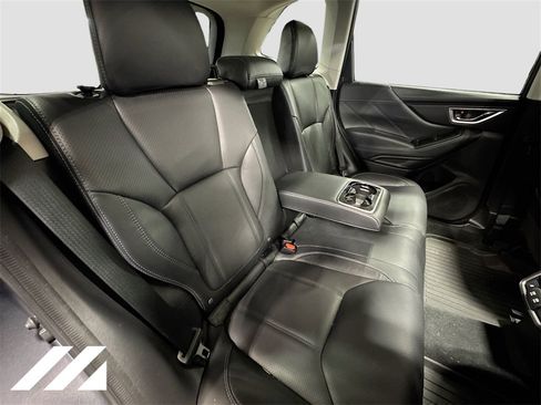 Used 2022 Subaru Forester Touring image 31