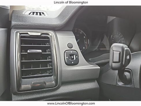 Used 2022 Ford Ranger XLT image 39