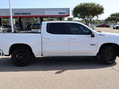Used 2022 Chevrolet Silverado 1500 RST AWD/4WD image 2
