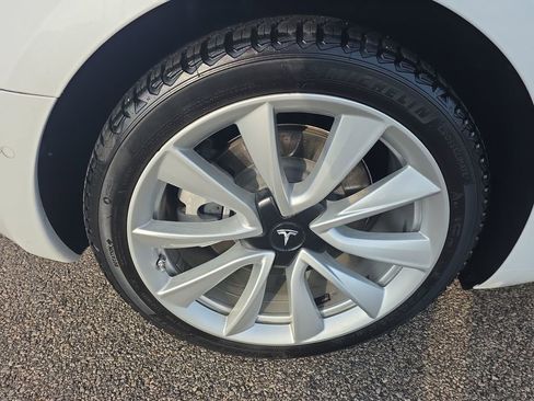 Used 2020 Tesla Model 3 Long Range image 12