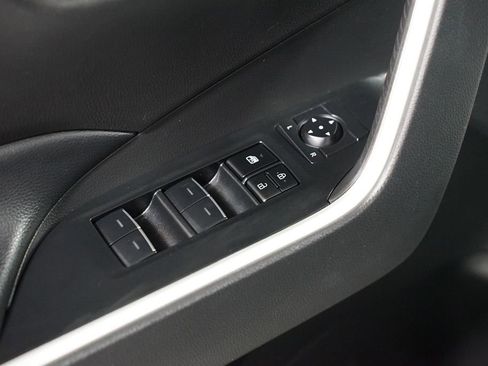 Certified 2024 Toyota RAV4 XLE image 31