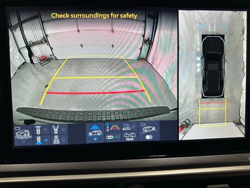 Used 2025 Toyota 4Runner TRD Off-Road Premium image 37