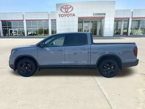 Used 2024 Honda Ridgeline Black Edition image 2
